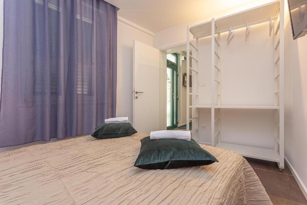 X Boutique Marinac Studio Apartments & Rooms Šibenik Buitenkant foto